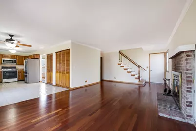 1008 Churchill Drive, Naperville, IL 60563 - Photo 9