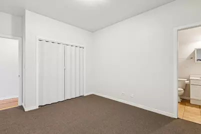 [Address not provided], Chicago, IL 60637 - Photo 25