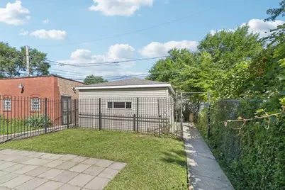 [Address not provided], Chicago, IL 60637 - Photo 31