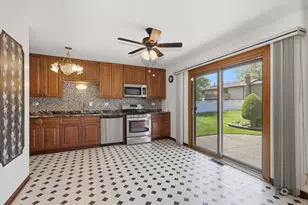 308 S Hickory St, Glenwood, IL 60425 - Photo 9