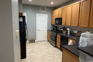 378 N Tower Dr, Hainesville, IL 60030 - Photo 3