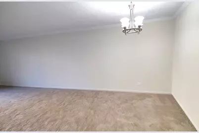 960 Beau Drive #109, Des Plaines, IL 60016 - Photo 9