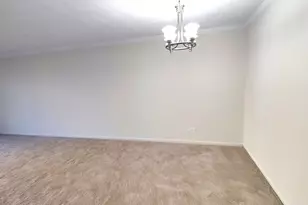 960 Beau Dr, Des Plaines, IL 60016 - Photo 9