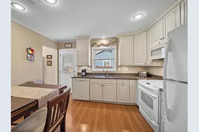 925 N Pecos Avenue, Mount Prospect, IL 60056 - Photo 7