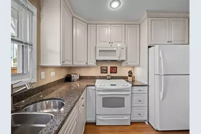 925 N Pecos Avenue, Mount Prospect, IL 60056 - Photo 9