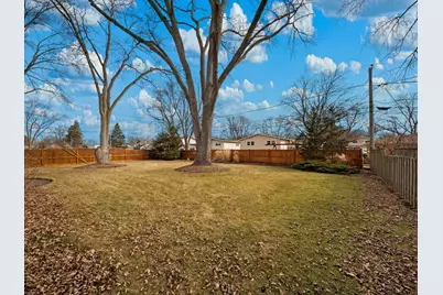 925 N Pecos Avenue, Mount Prospect, IL 60056 - Photo 21