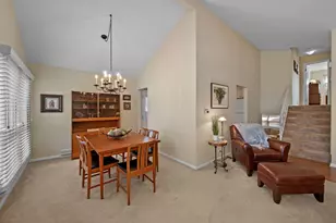 925 N Pecos Ave, Mount Prospect, IL 60056 - Photo 5