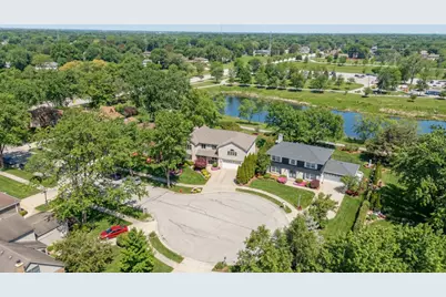 1424 E Jonquil Circle, Arlington Heights, IL 60004 - Photo 3