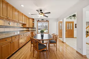 1424 E Jonquil Cir, Arlington Heights, IL 60004 - Photo 11