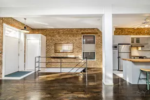 1829 W Huron St, Chicago, IL 60622 - Photo 5