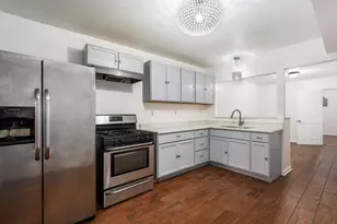 2314 S Hoyne Ave, Chicago, IL 60608 - Photo 17