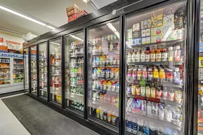 3950 N Lake Shore Drive #1303, Chicago, IL 60613 - Photo 23