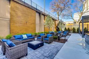 3950 N Lake Shore Dr, Chicago, IL 60613 - Photo 19