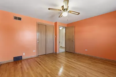 10729 Lamon Avenue, Oak Lawn, IL 60453 - Photo 19