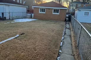 8446 S King Dr, Chicago, IL 60619 - Photo 3