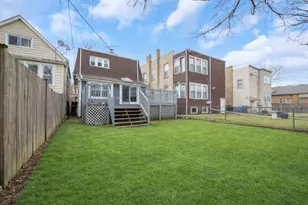 5150 W Dakin St, Chicago, IL 60641 - Photo 31