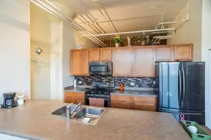 2323 W Pershing Rd, Chicago, IL 60609 - Photo 7