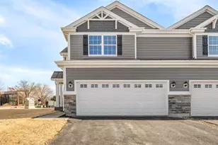 270 Charlestowne Lakes Dr, Saint Charles, IL 60174 - Photo 1