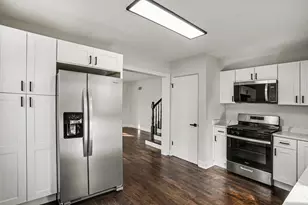 531 S Park Rd, Lombard, IL 60148 - Photo 7