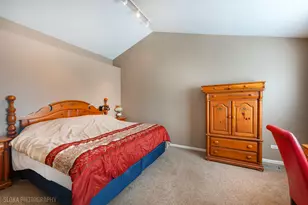 735 Nashua Ct, Crystal Lake, IL 60012 - Photo 21