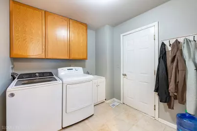 735 Nashua Court, Crystal Lake, IL 60012 - Photo 35