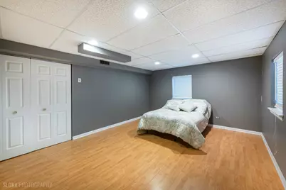 735 Nashua Court, Crystal Lake, IL 60012 - Photo 29