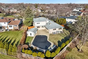 2019 E Avon Ln, Arlington Heights, IL 60004 - Photo 53