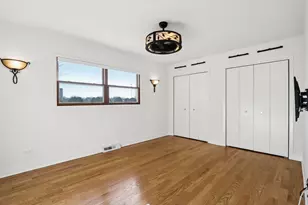 2019 E Avon Ln, Arlington Heights, IL 60004 - Photo 23