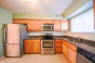 876 S Plum Grove Rd, Palatine, IL 60067 - Photo 7