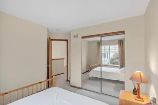 282 Monarch Dr, Streamwood, IL 60107 - Photo 25