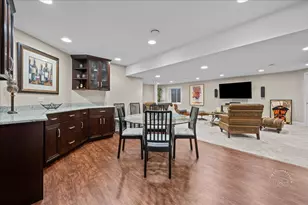 1018 Ravendale Ct, Naperville, IL 60540 - Photo 31