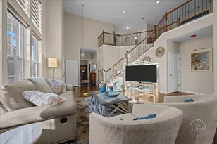 1018 Ravendale Ct, Naperville, IL 60540 - Photo 7