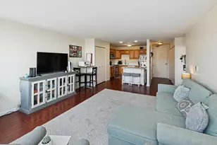 2700 N Hampden Ct, Chicago, IL 60614 - Photo 5