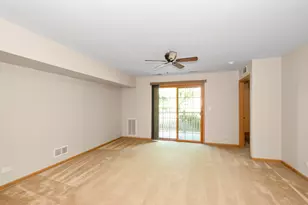 20301 S Pine Hill Rd, Frankfort, IL 60423 - Photo 9