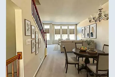 211 Prairie Street, Elgin, IL 60120 - Photo 3