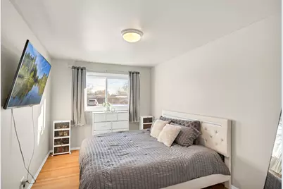 1809 Maplewood Court, Lindenhurst, IL 60046 - Photo 11