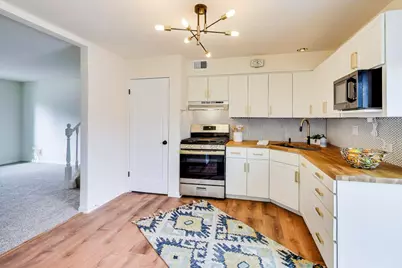 914 Hannah Avenue, Forest Park, IL 60130 - Photo 7