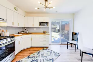 914 Hannah Ave, Forest Park, IL 60130 - Photo 5