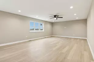 30738 Prairie Dr, Wilmington, IL 60481 - Photo 5