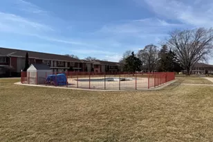 1105 Holiday Ln, Des Plaines, IL 60016 - Photo 21