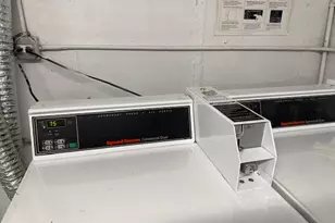 1105 Holiday Ln, Des Plaines, IL 60016 - Photo 17