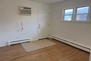 1105 Holiday Ln, Des Plaines, IL 60016 - Photo 11