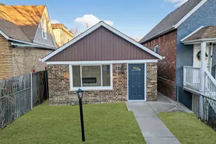 525 N Springfield Ave, Chicago, IL 60624 - Photo 1