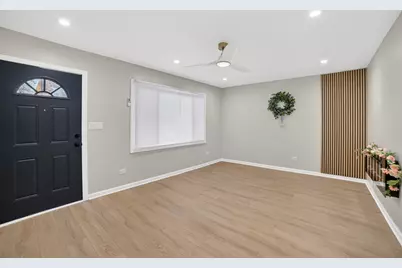 525 N Springfield Avenue, Chicago, IL 60624 - Photo 3