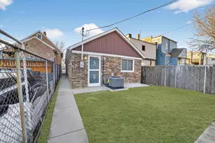 525 N Springfield Ave, Chicago, IL 60624 - Photo 13