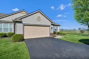 11268 Bellflower Ln, Huntley, IL 60142 - Photo 3