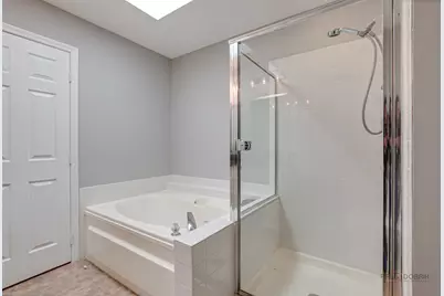 384 Bentley Place, Buffalo Grove, IL 60089 - Photo 17