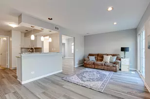 384 Bentley Pl, Buffalo Grove, IL 60089 - Photo 13