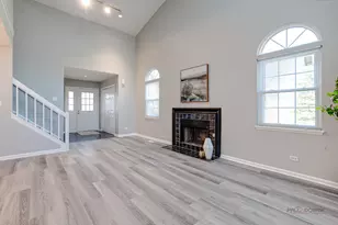 384 Bentley Pl, Buffalo Grove, IL 60089 - Photo 7