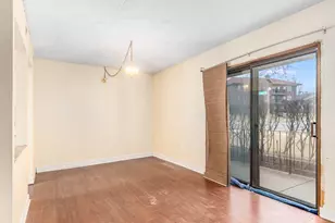 500 Valley Dr, Naperville, IL 60563 - Photo 5